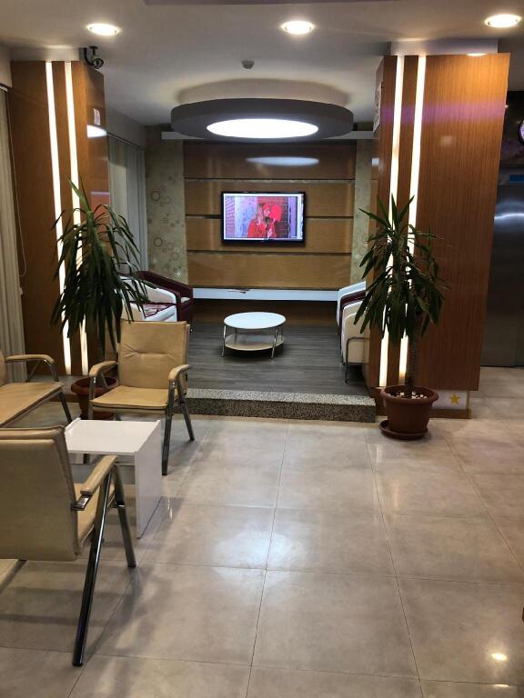 Усак: Hotel Akdag