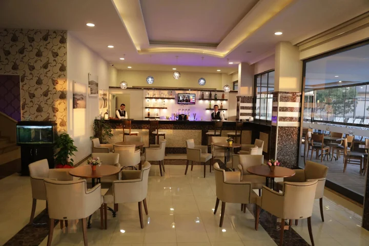 Кушадасы: Türkin Hotel