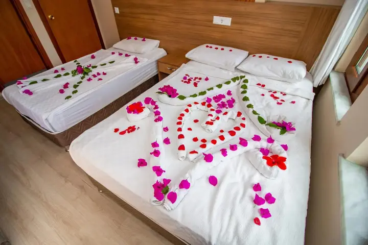 Кемер: Castello Hotel & Aparts