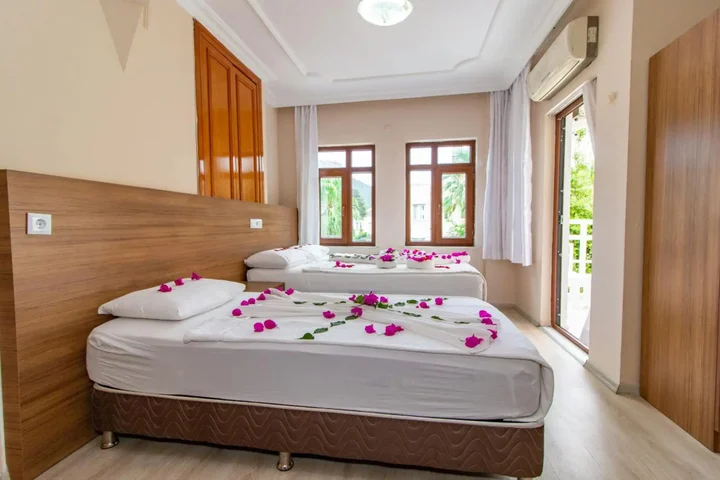 Кемер: Castello Hotel & Aparts