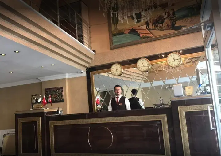 Ван: Sardur Hotel