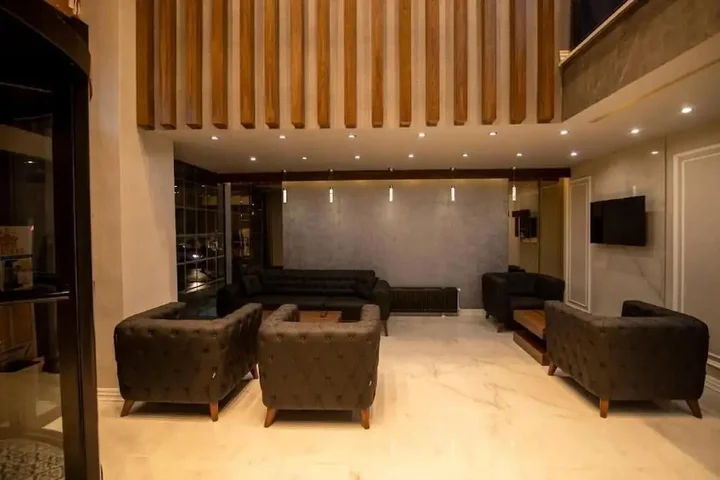 Ван: Sardur Hotel