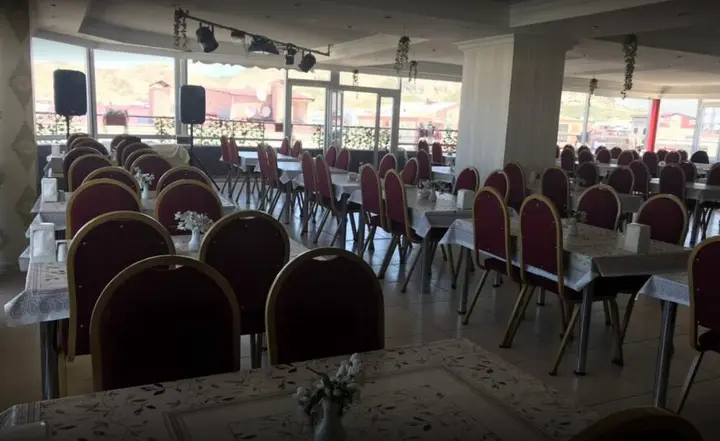 Ван: Sardur Hotel