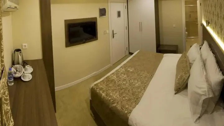 Карахаит: Aygoren Otel Denizli