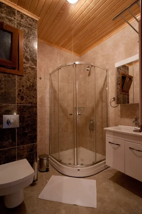 Сайл: Defne Hotel