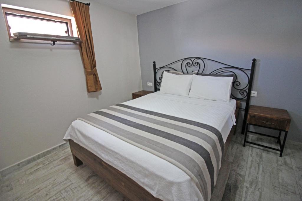 Бозджаада: Tenedion Hotel