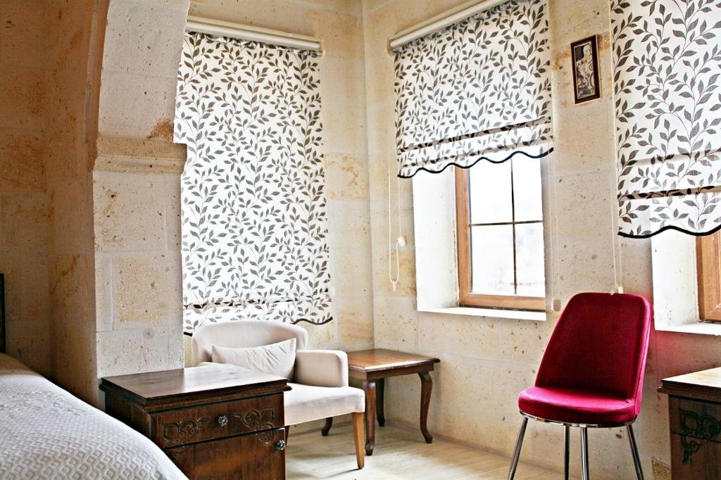Мустафапаша: Esens Stone House