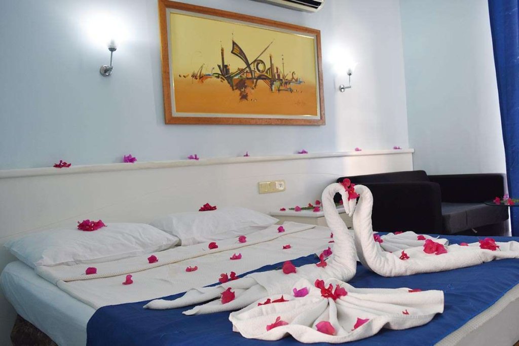 Кемер: Ares Blue Hotel