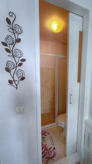 Айвалык: Eolya Guest House