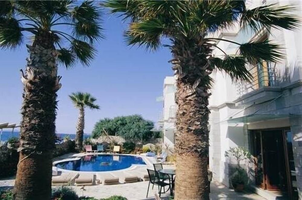 Synosse Hotel Turgutreis — фото 1