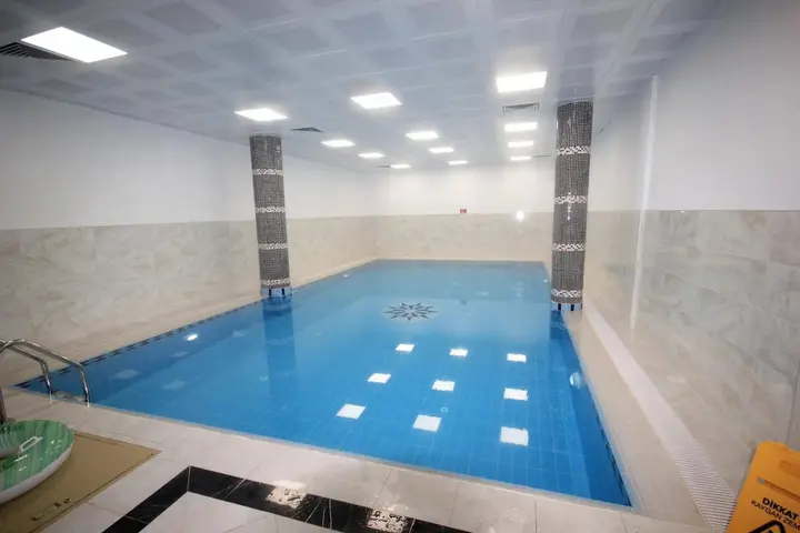 Зара: Garden Zara Hotel