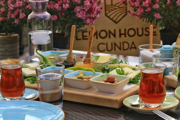 Айвалык: Lemon House Cunda