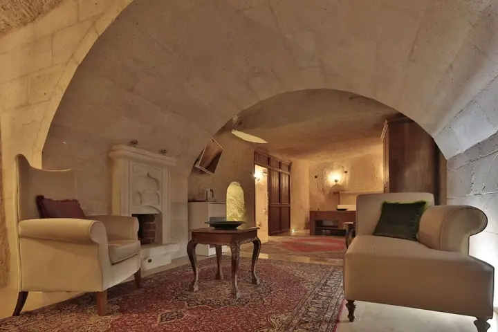 Учисар: Elit Cave Suites