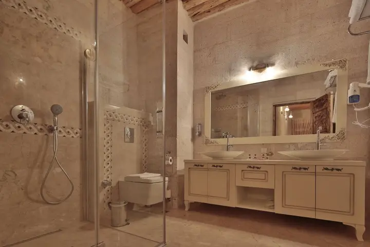Учисар: Elit Cave Suites