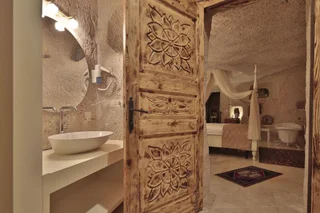 Учисар: Elit Cave Suites