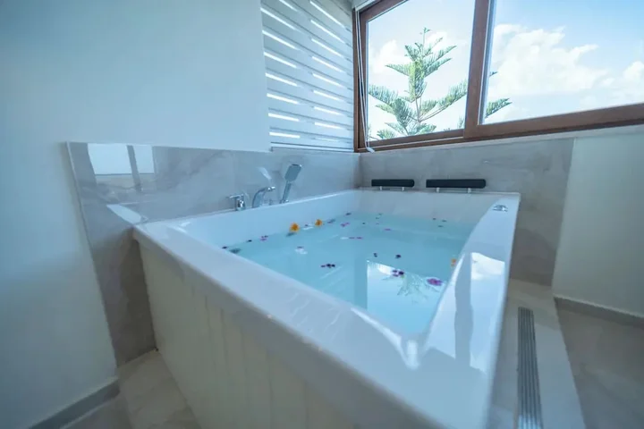 Бодрум: Zera Bodrum
