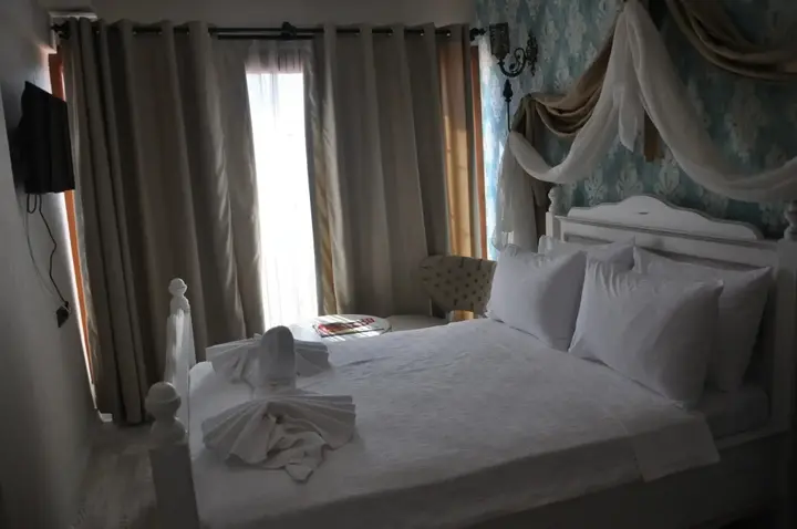 Дикили: Ra Otel