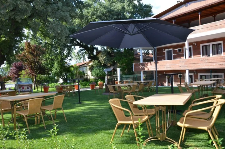 Бурхание: Oren Konak Otel
