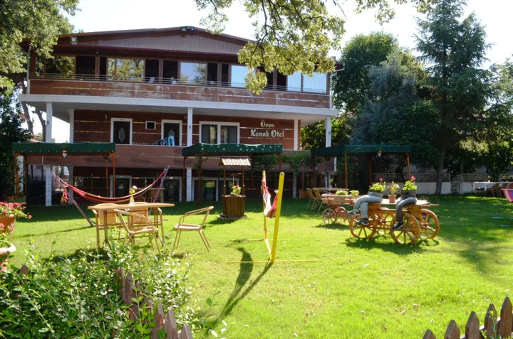 Бурхание: Oren Konak Otel