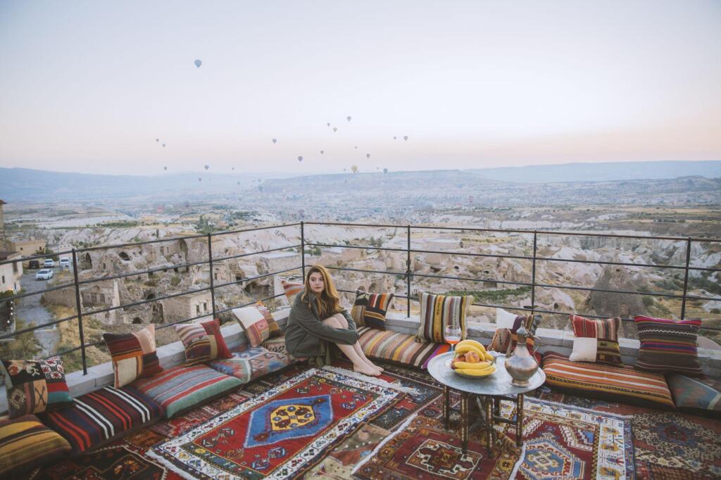 Учисар: Helike in Cappadocia