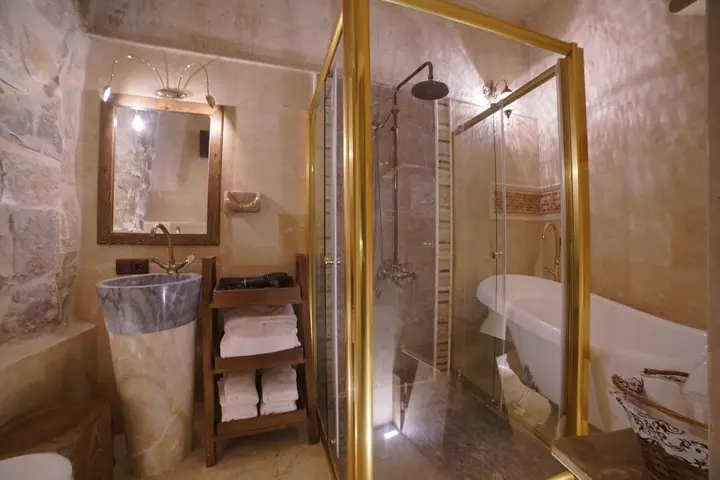 Учисар: Eyes Of Cappadocia Cave Hotel