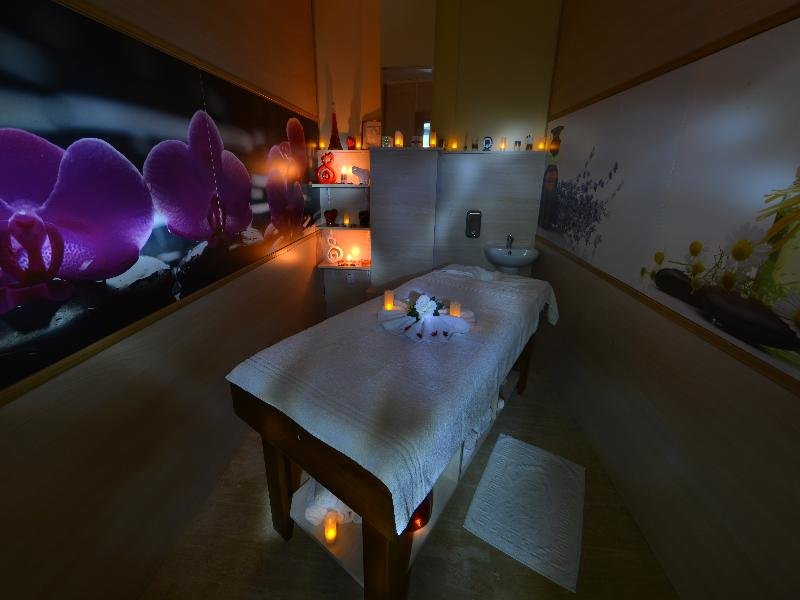 Бююкчекмедже: Sevcan Hotel