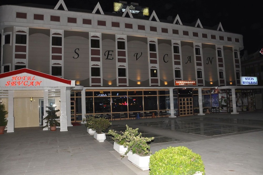 Бююкчекмедже: Sevcan Hotel