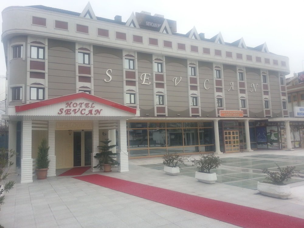 Бююкчекмедже: Sevcan Hotel