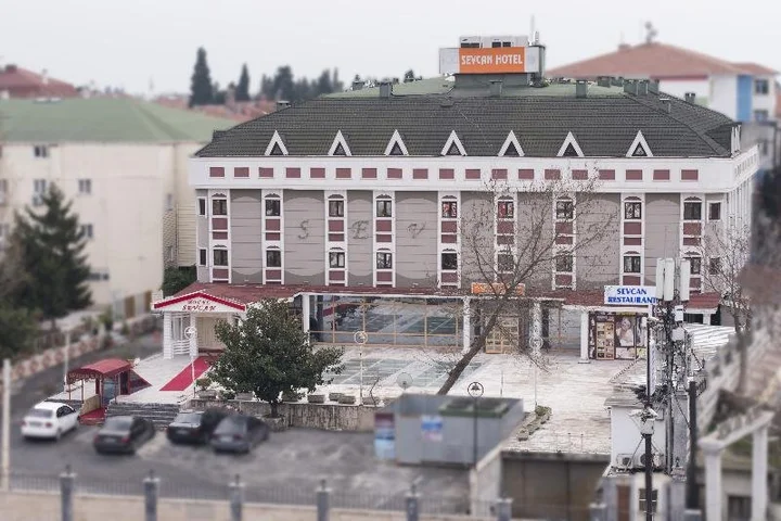 Бююкчекмедже: Sevcan Hotel