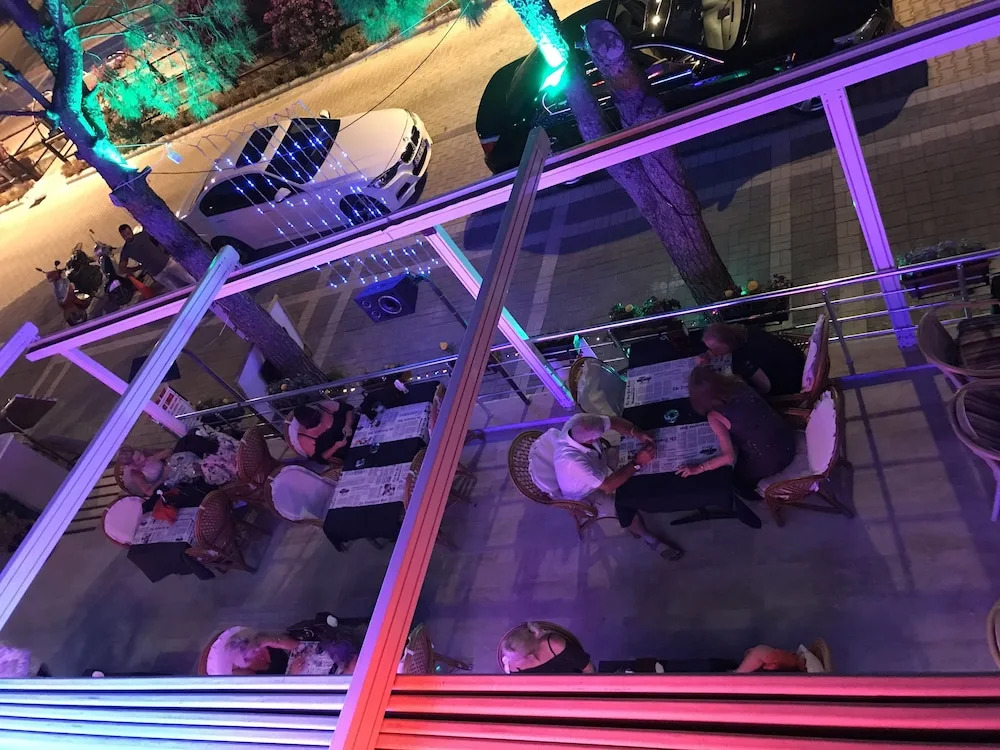 carousel image 2