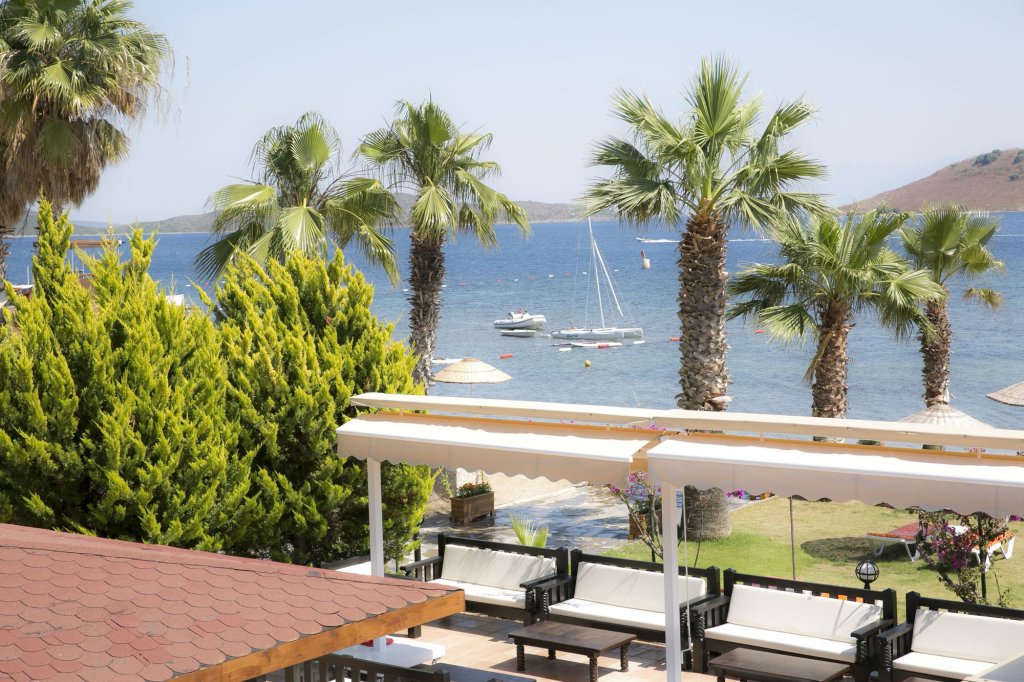 Бодрум: Bodrum Sea Side Beach Club Hotel