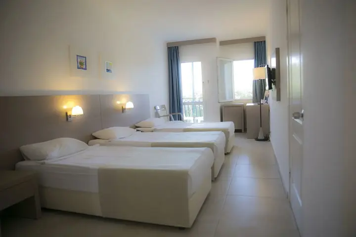 Бодрум: Bodrum Sea Side Beach Club Hotel
