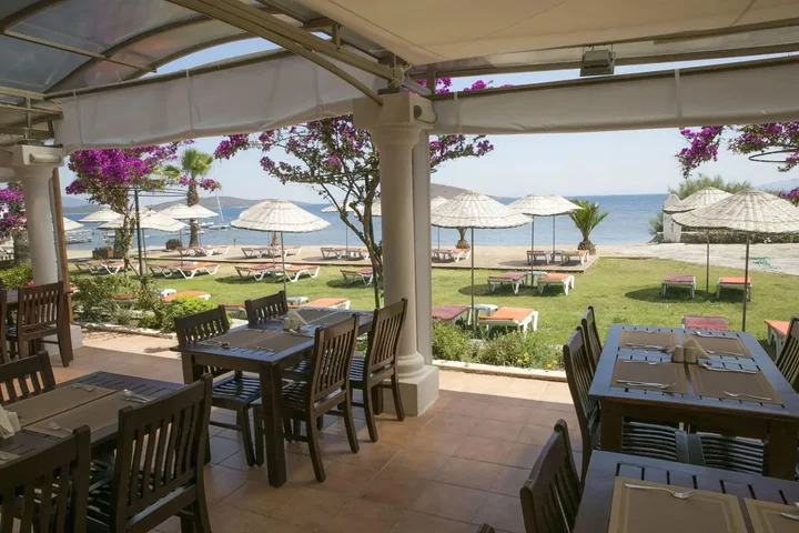Бодрум: Bodrum Sea Side Beach Club Hotel