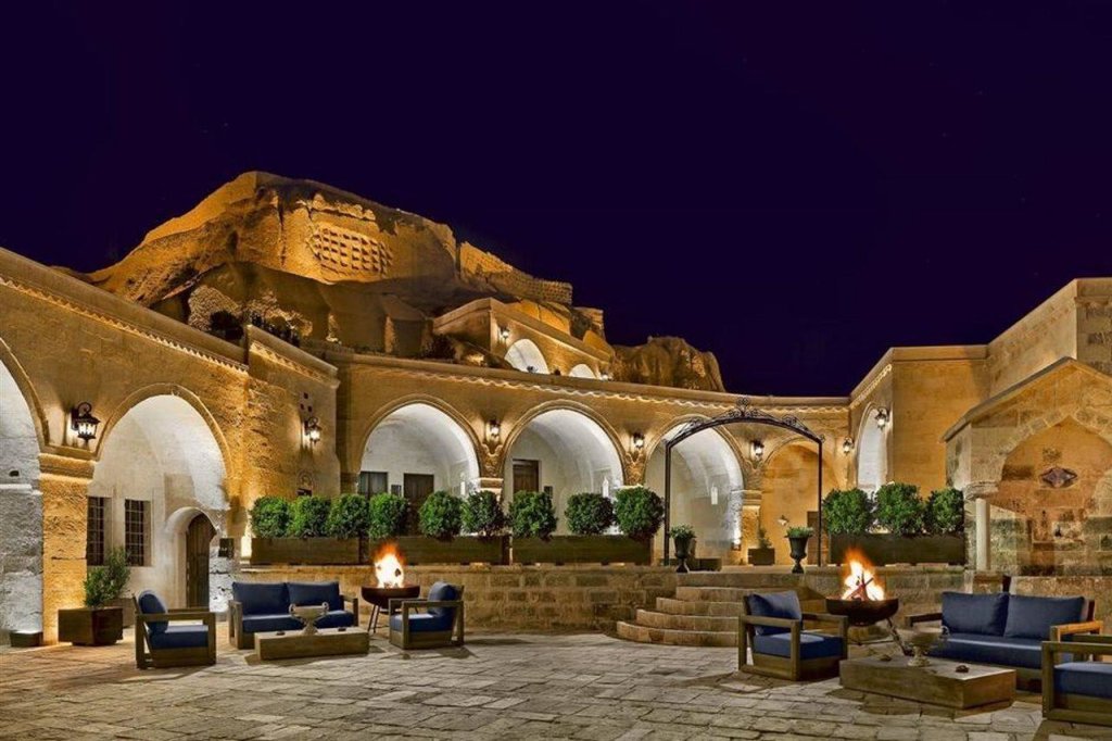 Мустафапаша: Отель Seraphim Cave Suites & Spa