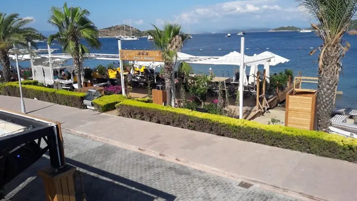 Бодрум: Отель Buk Beach Club
