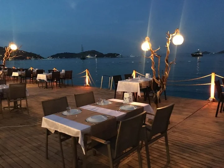 Бодрум: Отель Buk Beach Club