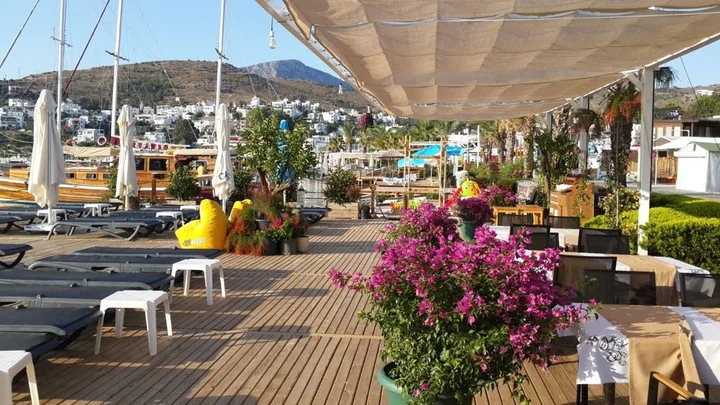 Бодрум: Отель Buk Beach Club