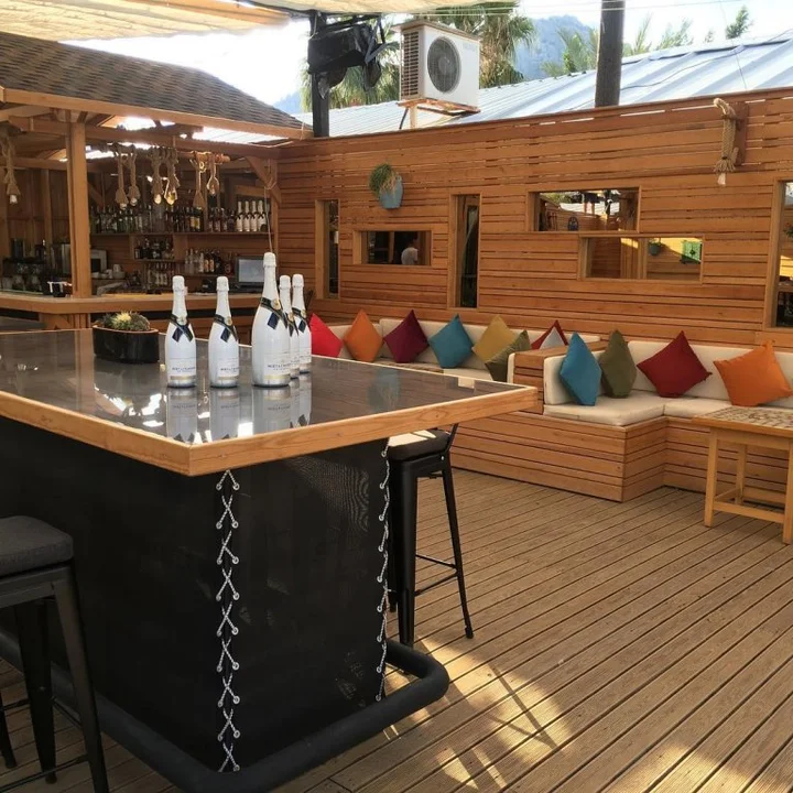 Бодрум: Отель Buk Beach Club
