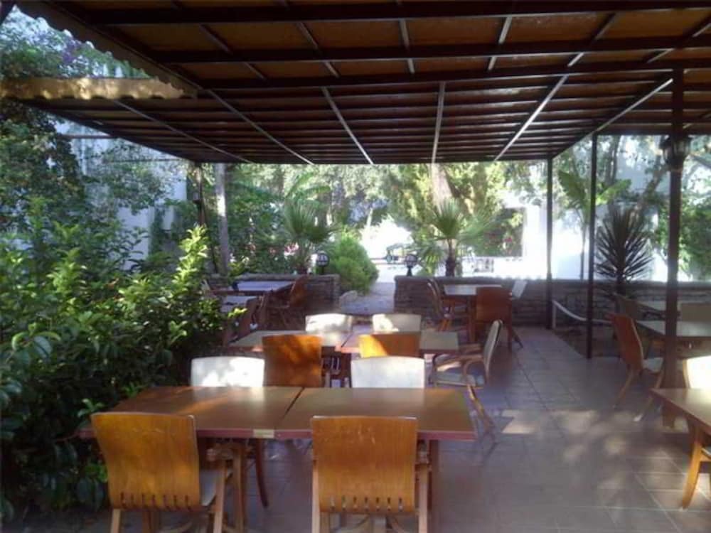 Торба: Artinus Hotel Torba