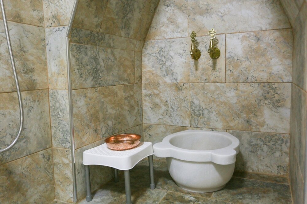 Сивас: Behrampasa Otel