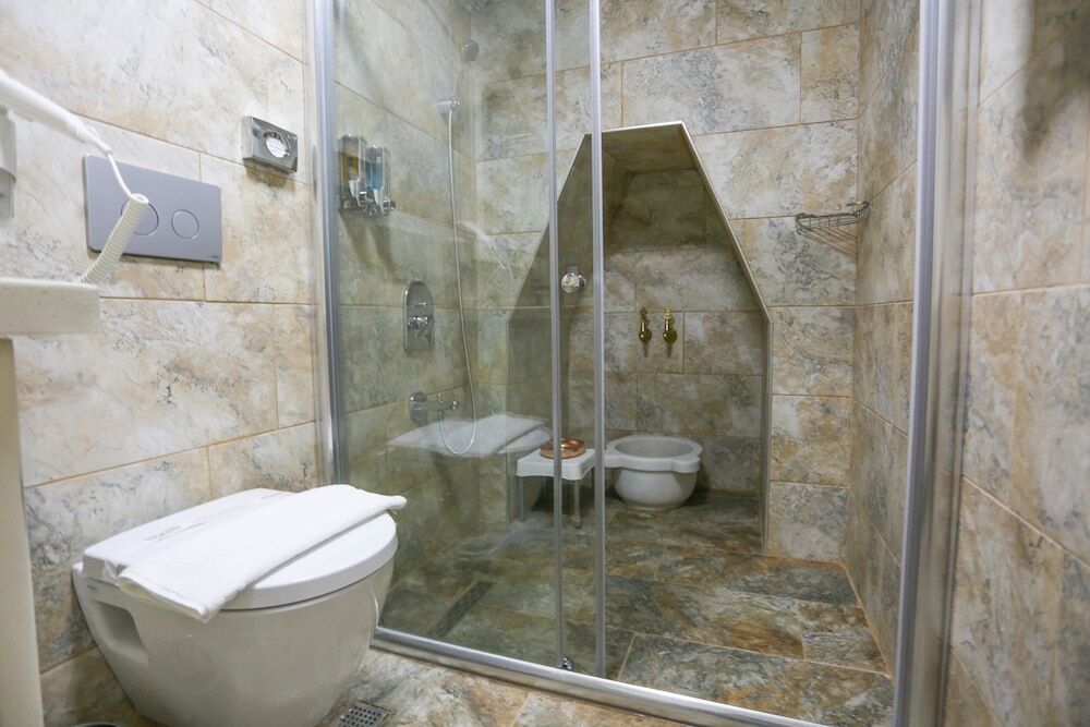 Сивас: Behrampasa Otel