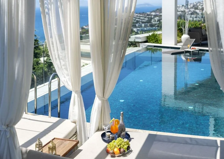 Тургутрейс: Bodrum Infinity
