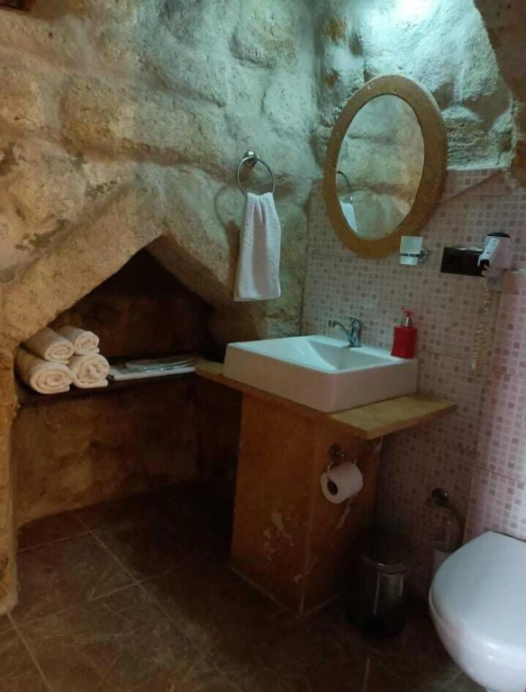Ургуп: Roca Cappadocia