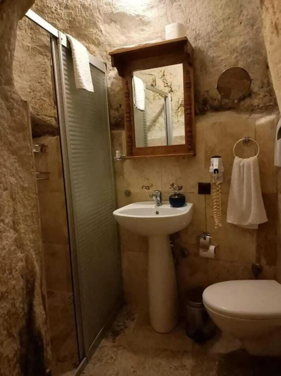 Ургуп: Roca Cappadocia