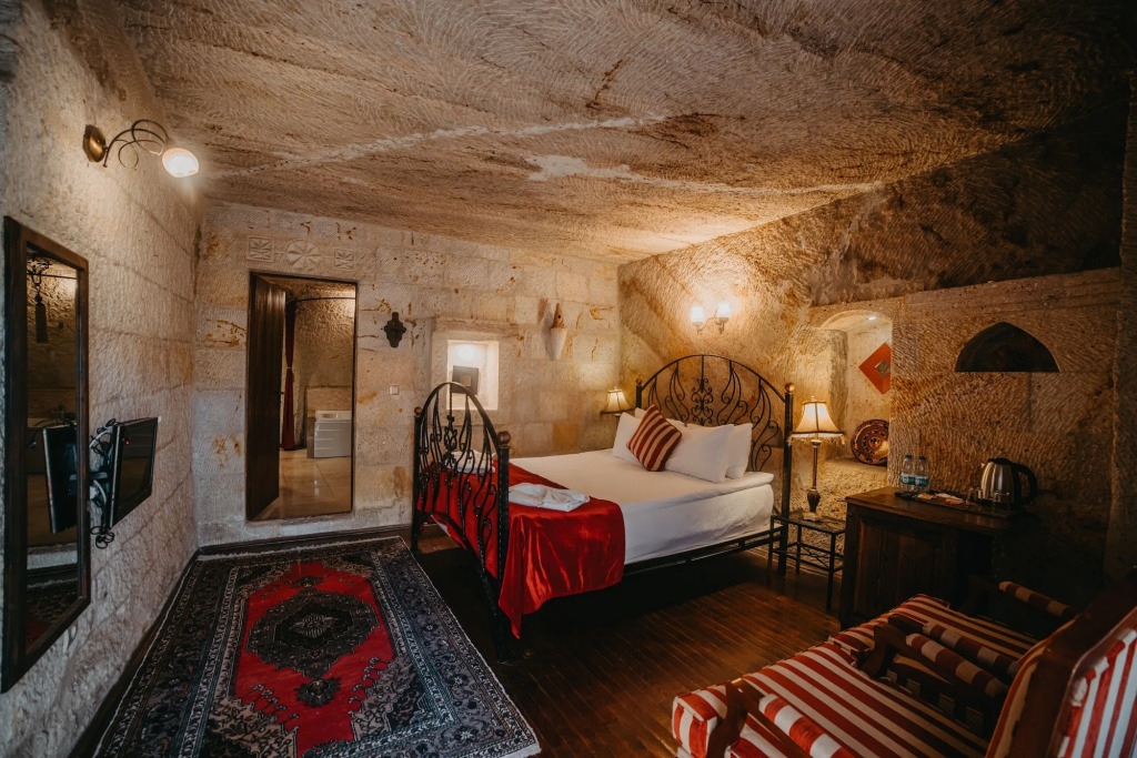Ургуп: Roca Cappadocia