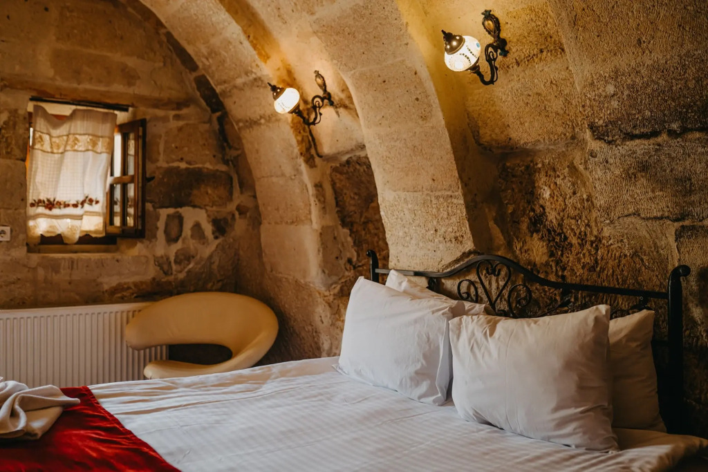 Ургуп: Roca Cappadocia