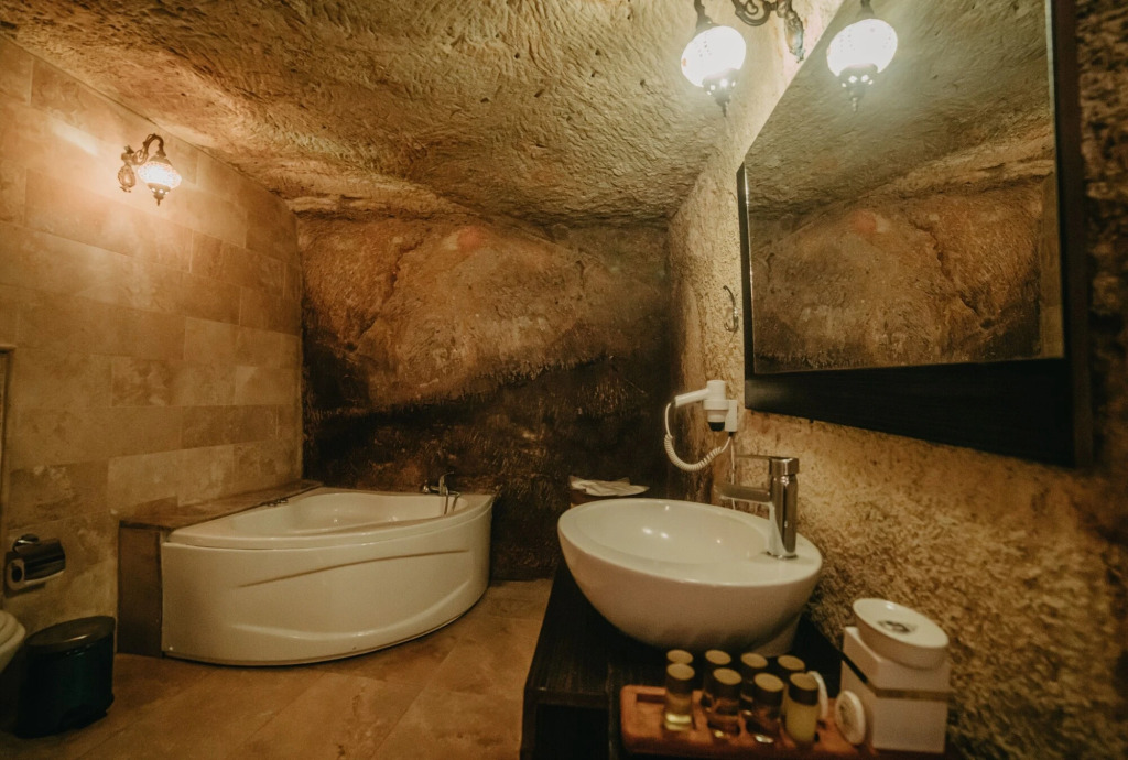 Ургуп: Roca Cappadocia