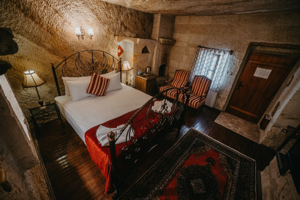 Ургуп: Roca Cappadocia