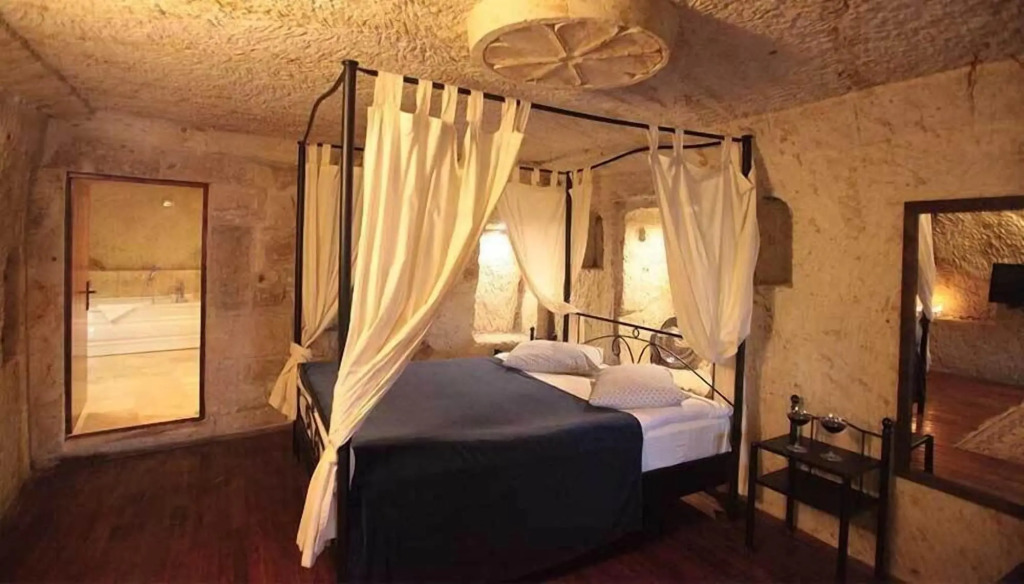 Ургуп: Roca Cappadocia