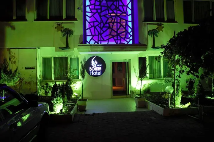 Эдремит: Bonita Hotel
